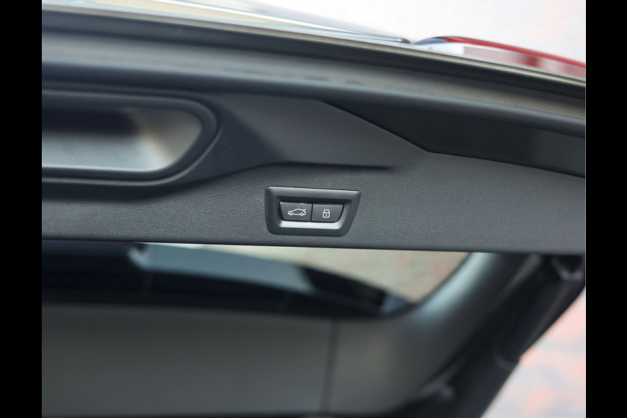 BMW X5 50e xDrive | Pano - Trekhaak - HUD