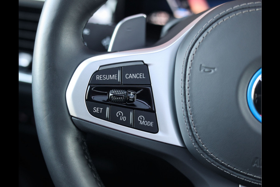 BMW X5 50e xDrive | Pano - Trekhaak - HUD