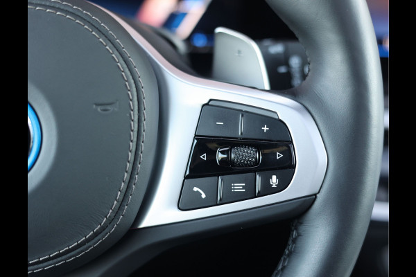 BMW X5 50e xDrive | Pano - Trekhaak - HUD