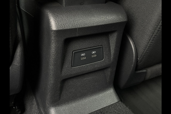 Audi Q2 30 TFSI S Edition | Camera | Stoelverwarming