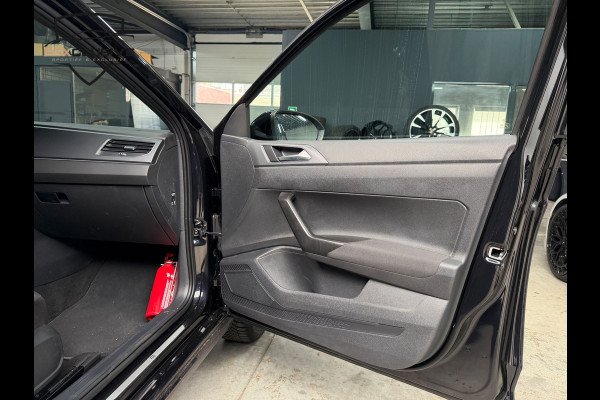 Volkswagen Taigo 1.0 TSI R-Line Business ACC/Blindspot/Camera