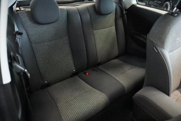 Fiat 500 Icon 42 kWh Navigatie Panoramadak PDC