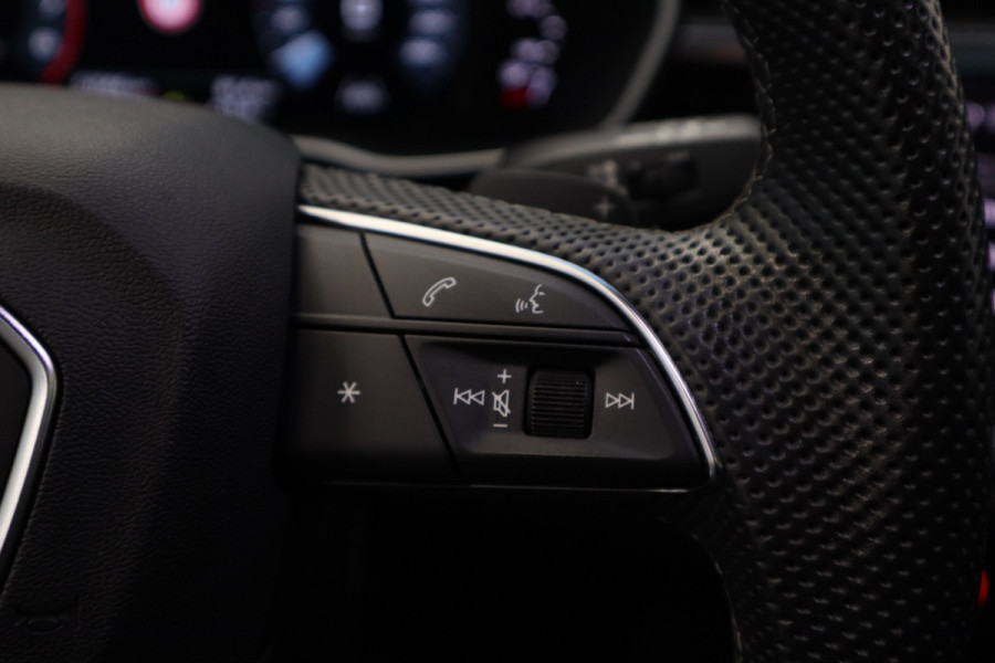 Audi Q3 Sportback 45 TFSI e S Edition Sonos 20'' Camera PDC ECC