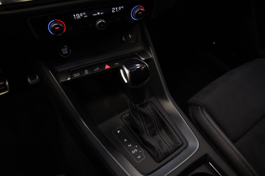 Audi Q3 Sportback 45 TFSI e S Edition Sonos 20'' Camera PDC ECC