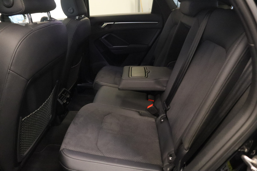 Audi Q3 Sportback 45 TFSI e S Edition Sonos 20'' Camera PDC ECC