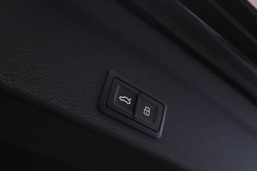 Audi Q3 Sportback 45 TFSI e S Edition Sonos 20'' Camera PDC ECC