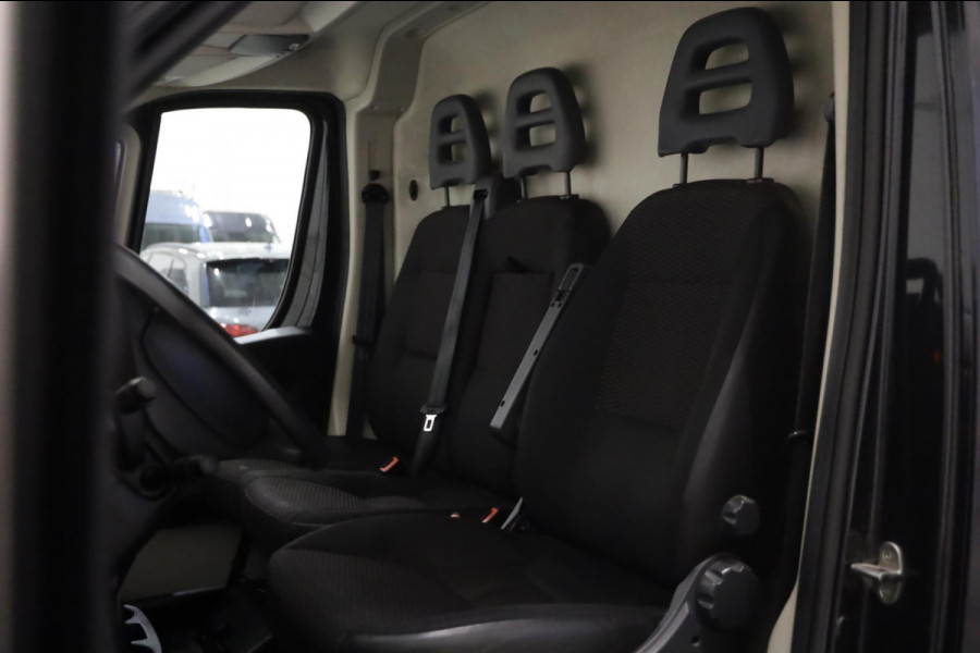 Peugeot Boxer 2.0 BlueHDI L2/H2 130PK PDC AIRCO NAVI CRUISE CONTROL LEASE V/A 99,- p.m. INRUIL MOGELIJK