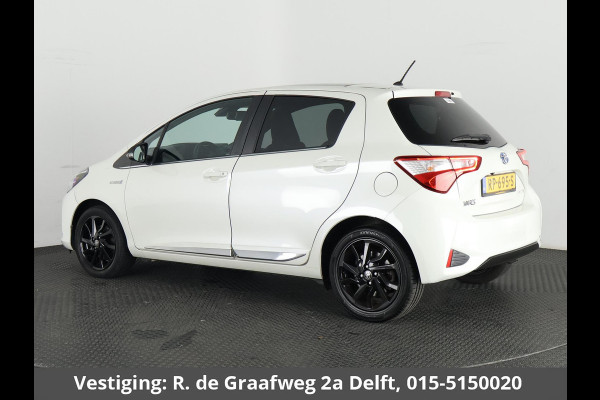 Toyota Yaris 1.5 Hybrid Executive | Stoelverwarming | Panoramadak | Navigatie |
