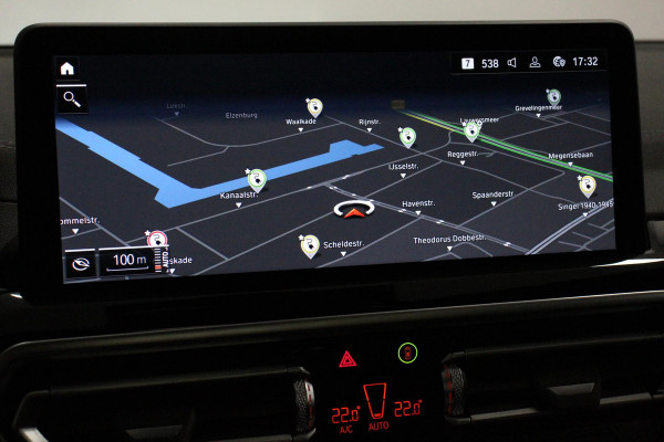 BMW iX3 Executive M-Sport 80 kWh Leder Panoramisch Schuif-Kantel dak Camera Elektrisch bedienbare achterklep Climate control