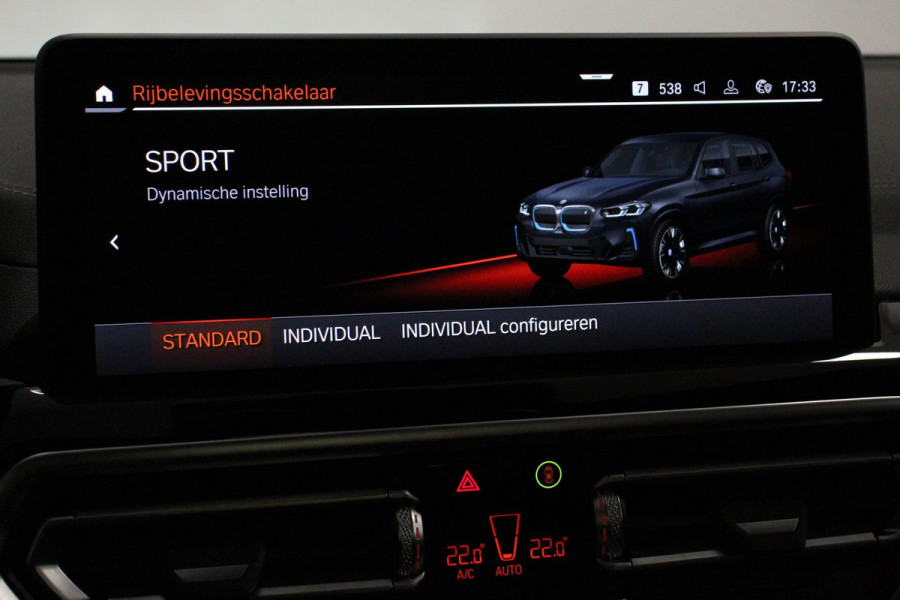 BMW iX3 Executive M-Sport 80 kWh Leder Panoramisch Schuif-Kantel dak Camera Elektrisch bedienbare achterklep Climate control