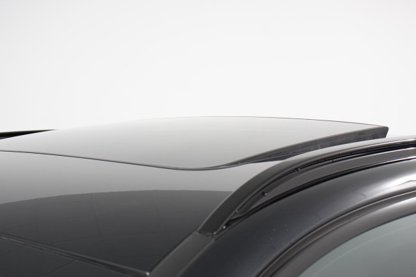 BMW iX3 Executive M-Sport 80 kWh Leder Panoramisch Schuif-Kantel dak Camera Elektrisch bedienbare achterklep Climate control