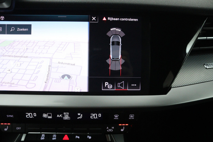 Audi A3 Sportback 30 TFSI S edition (PANORAMADAK, STOELVERWARMING, DIGITALE COCKPIT, NAVIGATIE, LANE-ASSIST, PARKEERSENSOREN)