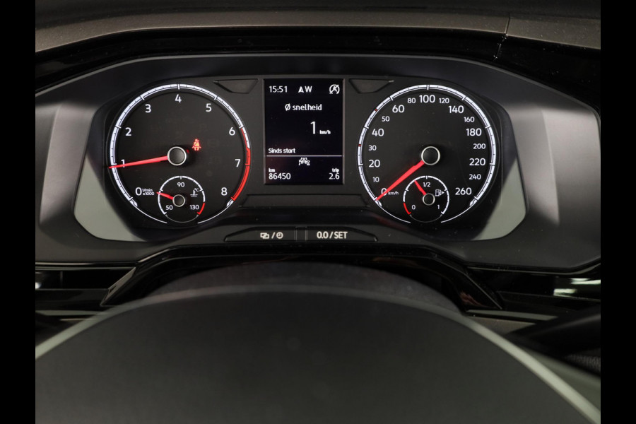 Volkswagen Polo 1.0 TSI Comfortline Business 95 pk | Navigatie | Parkeersensoren | Achteruitrijcamera | Adaptieve cruise control |