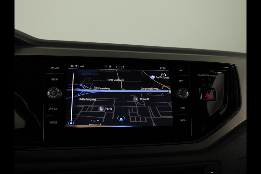 Volkswagen Polo 1.0 TSI Comfortline Business 95 pk | Navigatie | Parkeersensoren | Achteruitrijcamera | Adaptieve cruise control |