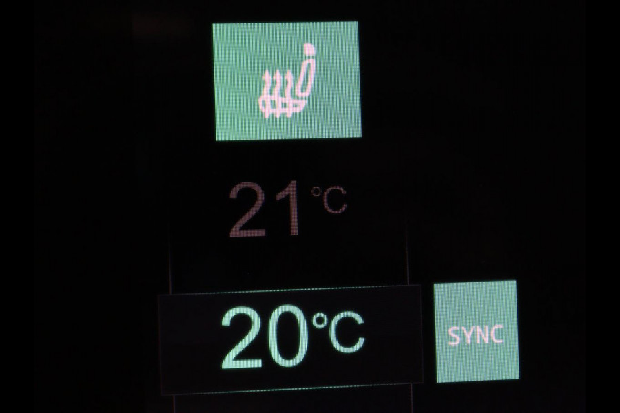 MG EHS 1.5 TGDI PHEV Comfort | Origineel NL | Leder | Adaptive cruise | Stoelverwarming | Trekhaak | Carplay | Camera | Navigatie | Full LED | DAB | Keyless | Climate control | Plug In