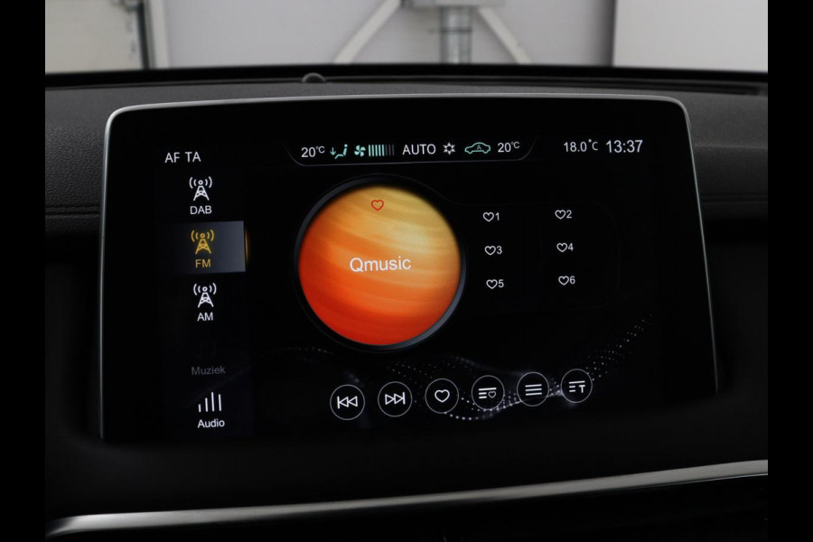 MG EHS 1.5 TGDI PHEV Comfort | Origineel NL | Leder | Adaptive cruise | Stoelverwarming | Trekhaak | Carplay | Camera | Navigatie | Full LED | DAB | Keyless | Climate control | Plug In