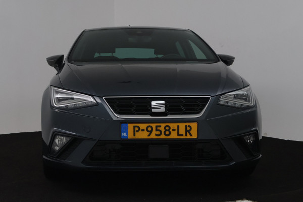 Seat Ibiza 1.0 EcoTSI FR Business Intense (DIGITALE COCKPIT, STOELVERWARMING, CAMERA, CRUISE CONTROL ADAPTIEF, SENSOREN)