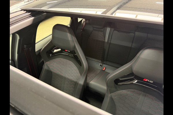 Audi RS3 Sportback 2.5 TFSI QUATTRO Carbon/Kuipstoelen/Pano/HUD/