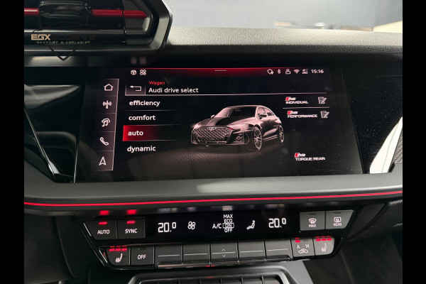 Audi RS3 Sportback 2.5 TFSI QUATTRO Carbon/Kuipstoelen/Pano/HUD/