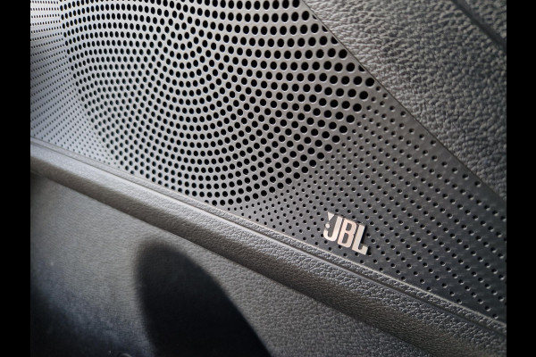 Kia Ceed Sportswagon 1.0 T-GDi MHEV Design Edition Automaat JBL | Stoel- en Stuurverwarming | Lane Assist | Dode Hoek Assistentie | Navi | Apple Carplay & Android Auto |