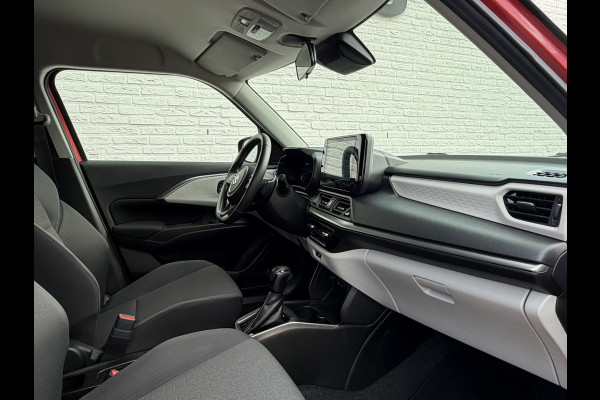 Suzuki Swift 1.2 Style Smart Hybrid Automaat Adaptive Cruise Climate control LED Navi Apple / Android Achteruitrijcamera