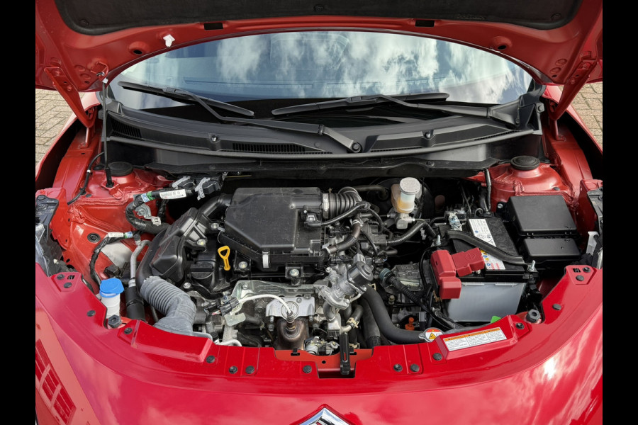 Suzuki Swift 1.2 Style Smart Hybrid Automaat Adaptive Cruise Climate control LED Navi Apple / Android Achteruitrijcamera