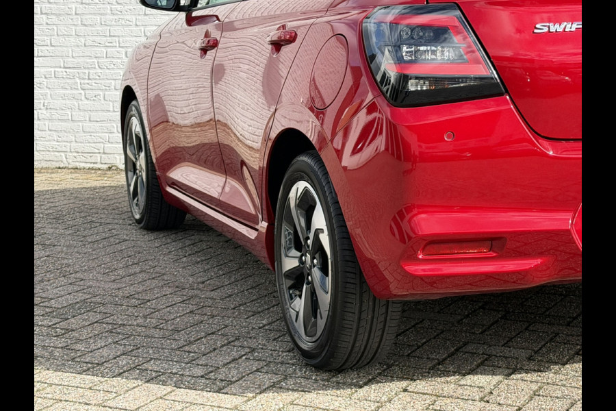 Suzuki Swift 1.2 Style Smart Hybrid Automaat Adaptive Cruise Climate control LED Navi Apple / Android Achteruitrijcamera