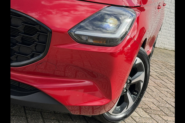 Suzuki Swift 1.2 Style Smart Hybrid Automaat Adaptive Cruise Climate control LED Navi Apple / Android Achteruitrijcamera