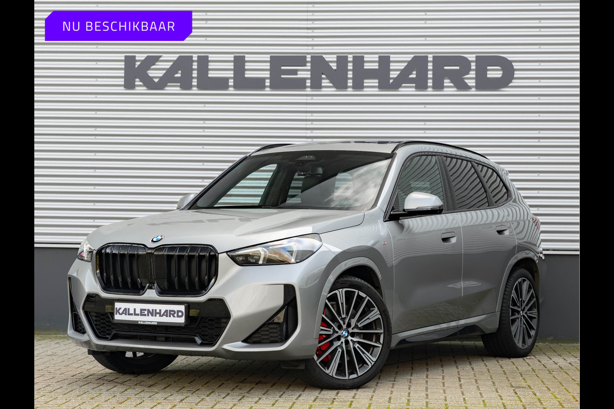 BMW X1 sDrive18i M-Sport Pro - 20 inch - Pano - Memory - Trekhaak - Head-up