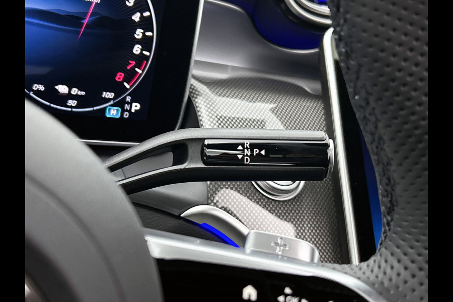 Mercedes-Benz GLC Coupé 300e 4MATIC Sport Edition | Premium Plus | Nightpakket | Winterpakket | Trekhaak | AMG spoiler | 20 inch AMG velgen | Panoramaschuifdak | Burmester® 3D sound systeem | Augmented Reality navigatie | Head-up display |