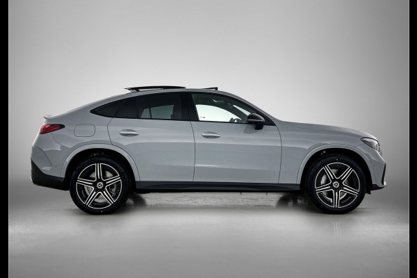 Mercedes-Benz GLC Coupé 300e 4MATIC Sport Edition | Premium Plus | Nightpakket | Winterpakket | Trekhaak | AMG spoiler | 20 inch AMG velgen | Panoramaschuifdak | Burmester® 3D sound systeem | Augmented Reality navigatie | Head-up display |