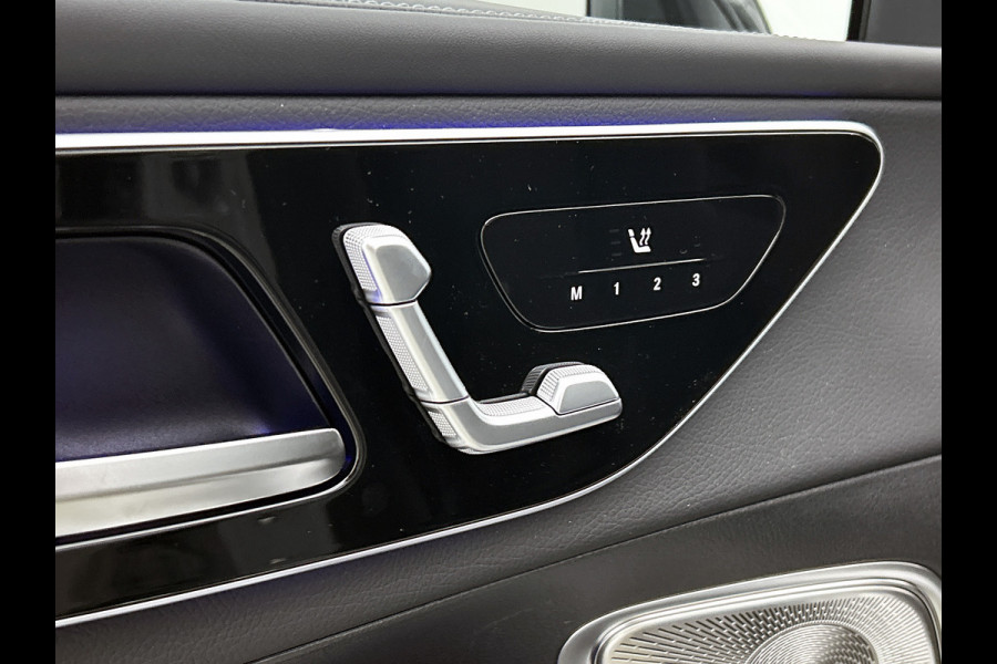 Mercedes-Benz GLC Coupé 300e 4MATIC Sport Edition | Premium Plus | Nightpakket | Winterpakket | Trekhaak | AMG spoiler | 20 inch AMG velgen | Panoramaschuifdak | Burmester® 3D sound systeem | Augmented Reality navigatie | Head-up display |