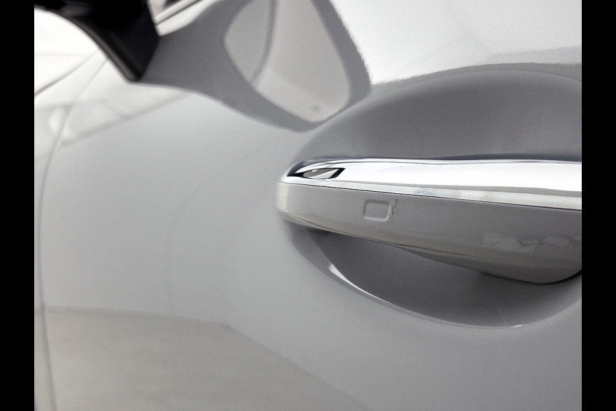 Mercedes-Benz GLC Coupé 300e 4MATIC Sport Edition | Premium Plus | Nightpakket | Winterpakket | Trekhaak | AMG spoiler | 20 inch AMG velgen | Panoramaschuifdak | Burmester® 3D sound systeem | Augmented Reality navigatie | Head-up display |