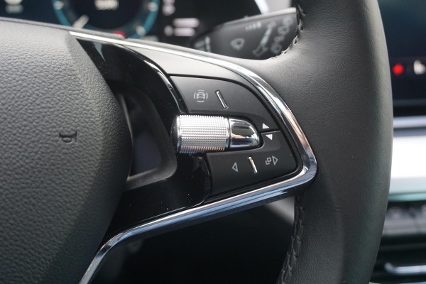 Škoda Octavia Combi 1.0 TSI Business Ed.Plus/Virtual Cockpit/18Inch.LM /Stoelverwarming.