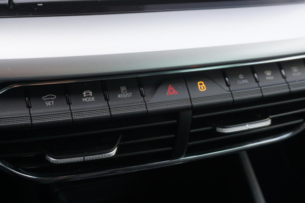 Škoda Octavia Combi 1.0 TSI Business Ed.Plus/Virtual Cockpit/18Inch.LM /Stoelverwarming.