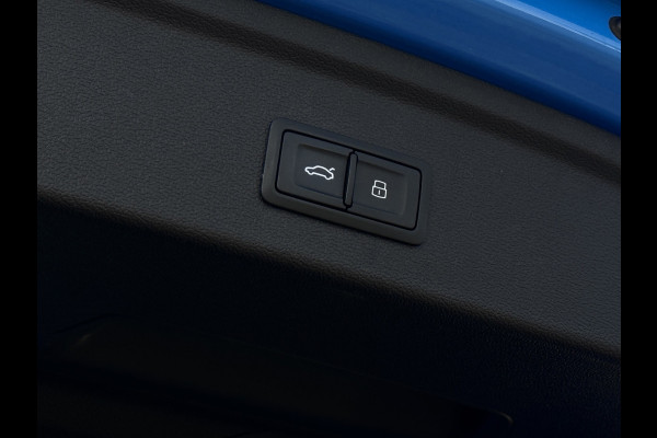 Audi A3 Sportback 40 TFSI e S-line | Matrix LED | Trekhaak | Elektr. stoelen | Camera | Carplay | Sfeer | ACC | Elektr. achterklep