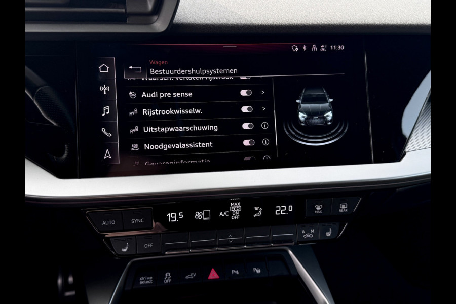 Audi A3 Sportback 40 TFSI e S-line | Matrix LED | Trekhaak | Elektr. stoelen | Camera | Carplay | Sfeer | ACC | Elektr. achterklep