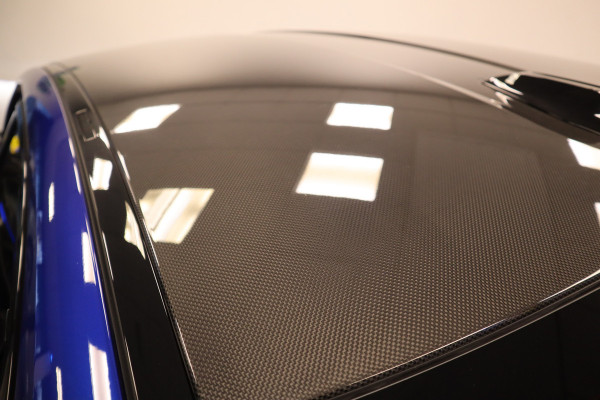 BMW 5 Serie M5  Carbon Pack Co-Pilot Live Cockpit  Professional 1st eigenaar NAP ! 2e Paasdag geopend van 12.00 tot 17:00u !