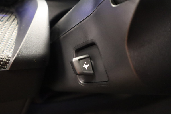 BMW 5 Serie M5  Carbon Pack Co-Pilot Live Cockpit  Professional 1st eigenaar NAP ! 2e Paasdag geopend van 12.00 tot 17:00u !