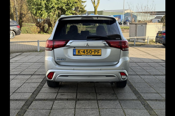 Mitsubishi Outlander Aut. 2.4 PHEV Intense | Apple Carplay | Camera | Stoel Verwarming |