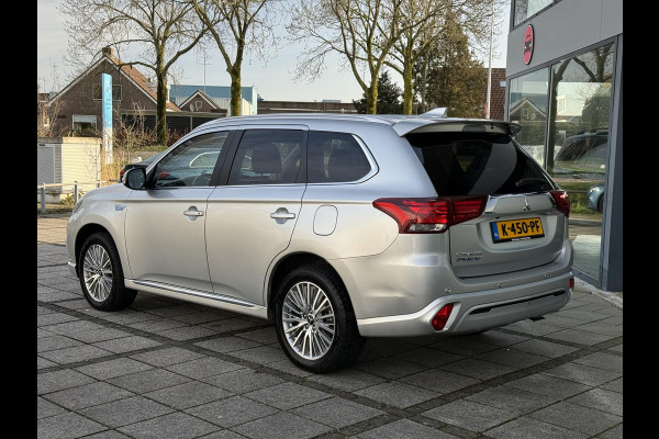 Mitsubishi Outlander Aut. 2.4 PHEV Intense | Apple Carplay | Camera | Stoel Verwarming |