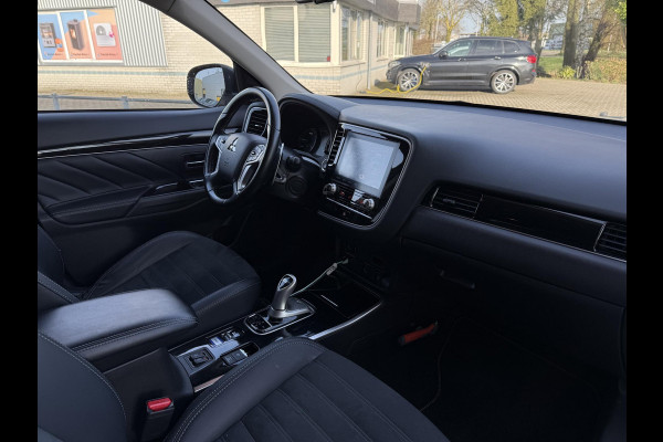 Mitsubishi Outlander Aut. 2.4 PHEV Intense | Apple Carplay | Camera | Stoel Verwarming |