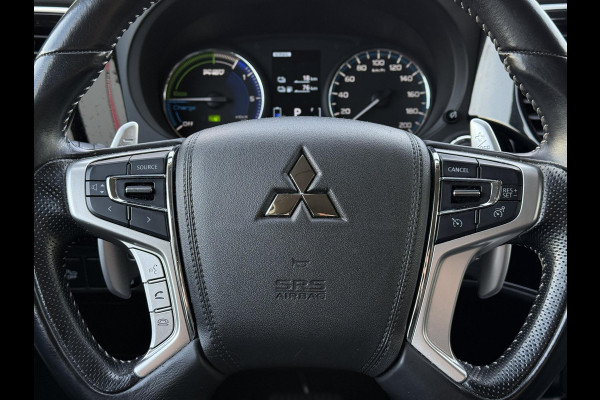 Mitsubishi Outlander Aut. 2.4 PHEV Intense | Apple Carplay | Camera | Stoel Verwarming |