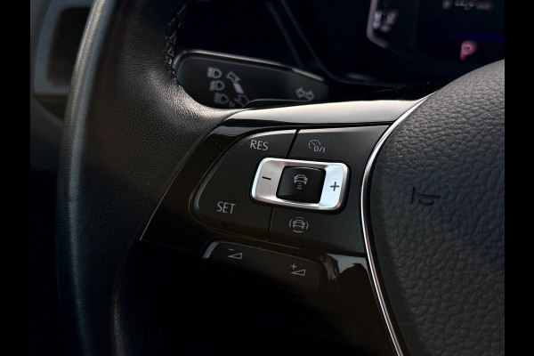 Volkswagen Touran 1.4 TSI Comfortline 7 persoons | Massage | Carplay | Dealer onderhouden | Stoel + stuur verwarming | Automaat