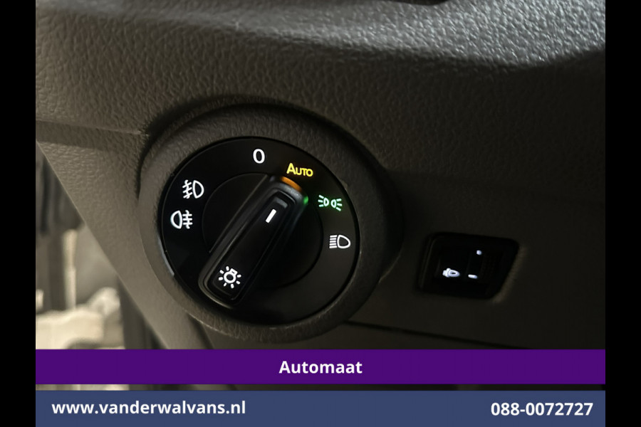 Volkswagen Transporter 2.0 TDI 150pk Automaat L1H1 Euro6 Airco | Navigatie | Camera | Android Auto | Cruisecontrol | Trekhaak Parkeersensoren, Bijrijdersbank