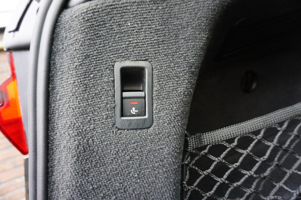 Audi A6 Avant 50 TFSI e Quattro Plug-In Hybrid 300PK/Dealer O.H. /SOH 98%/Geen Import.