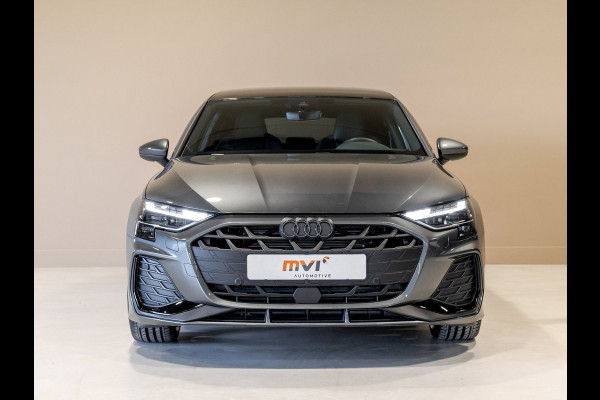 Audi A3 Sportback 35 TFSI S edition / 150pk / Panorama dak / Sonos / Achteruitrij camera /