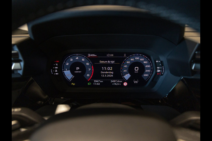 Audi A3 Sportback 35 TFSI S edition / 150pk / Panorama dak / Sonos / Achteruitrij camera /