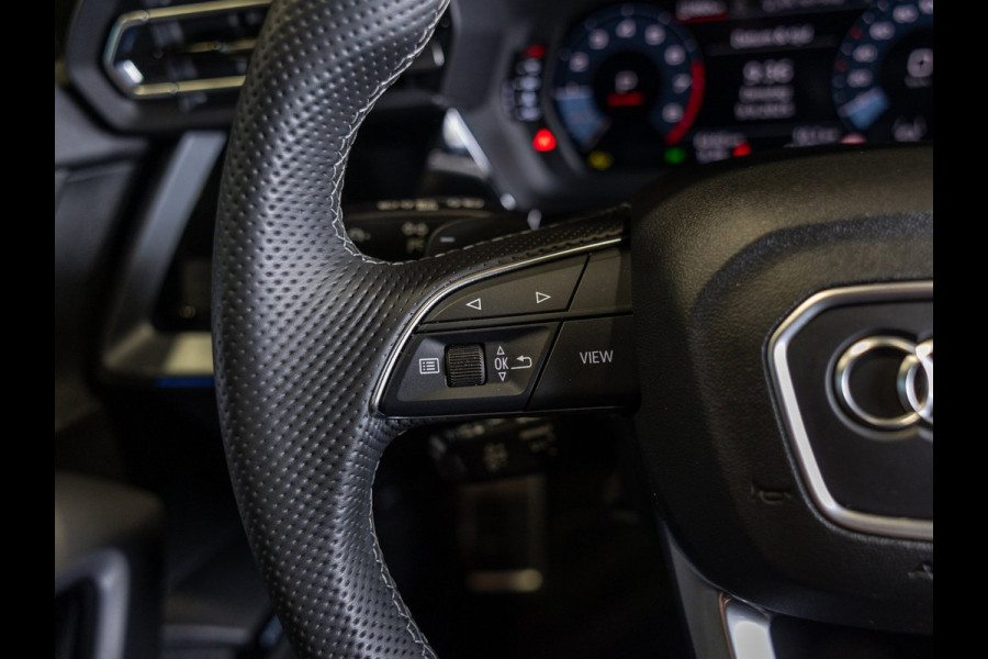 Audi A3 Sportback 35 TFSI S edition / 150pk / Panorama dak / Sonos / Achteruitrij camera /