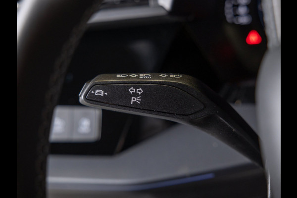 Audi A3 Sportback 35 TFSI S edition / 150pk / Panorama dak / Sonos / Achteruitrij camera /